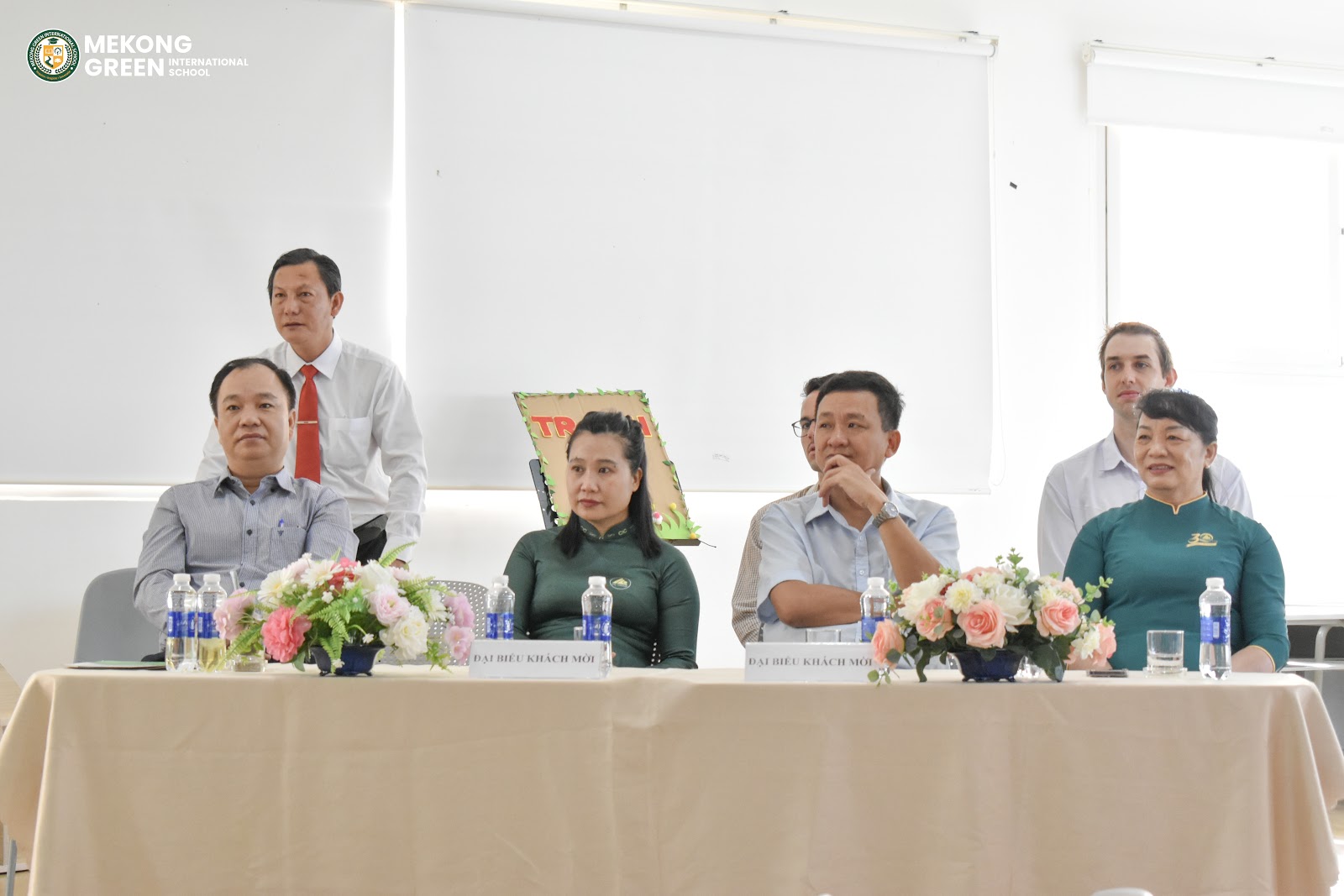 Đại biểu và khách mời tham dự lễ khai giảng 2026-2027 tại MGIS