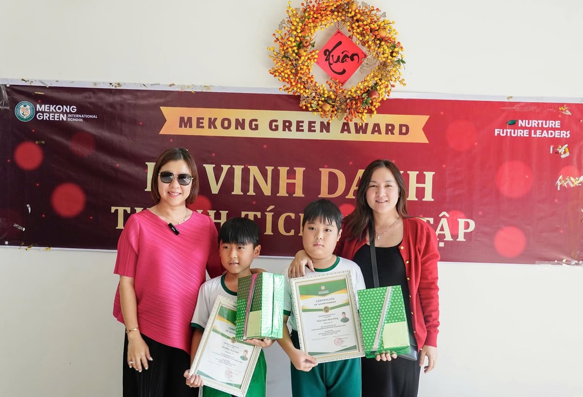 Trần Nhật Phúc Vinh tại Lễ vinh danh thành tích học tập MGIS